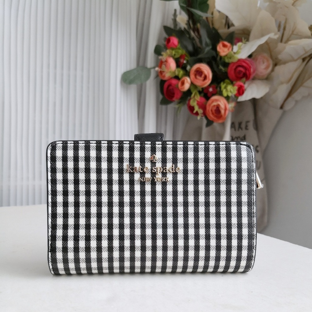NWT Kate Spade Madison Jazzy Gingham Printed Medium Compact Bifold Wallet KD744 - Picture 1 of 5